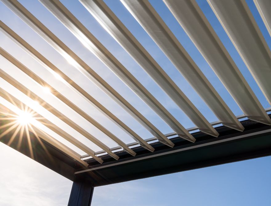 pergola builder